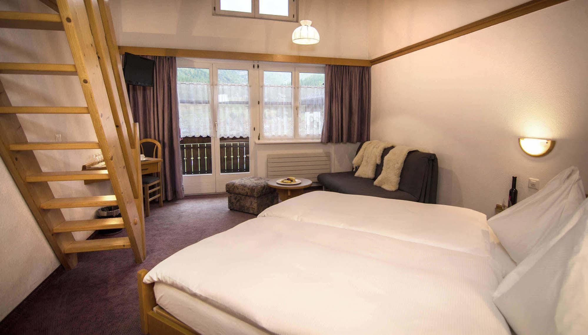 Bed and Breakfast Berghof Garni - The Dom Collection Saas-Fee Exterior foto